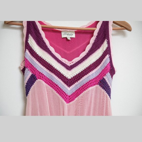 Temperley London Sleeveless Crochet Designer Dress - Picture 4 of 8